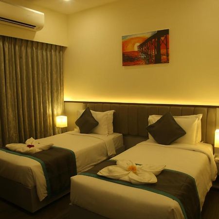 Vijayawāda Park Iris Hotels, Bharathi Nagar מראה חיצוני תמונה