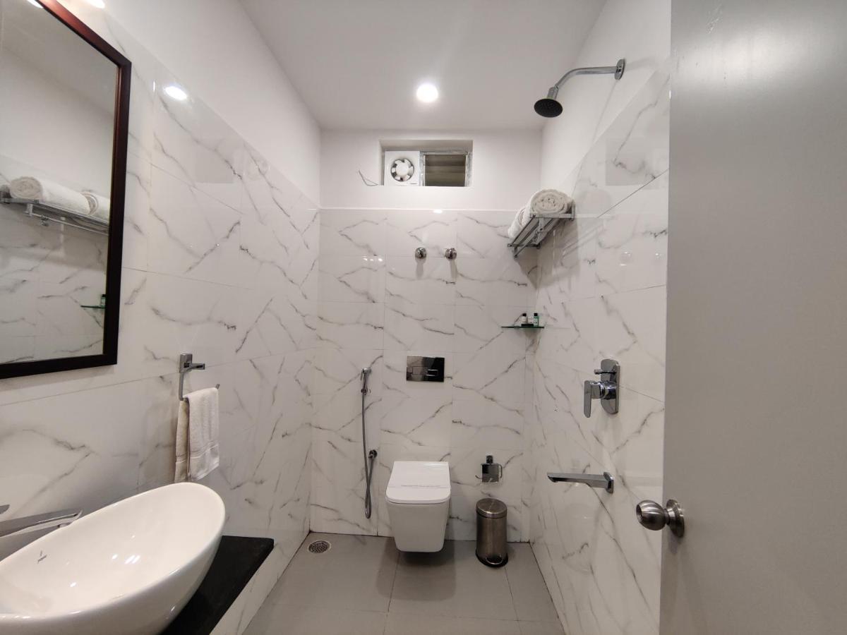 Vijayawāda Park Iris Hotels, Bharathi Nagar מראה חיצוני תמונה