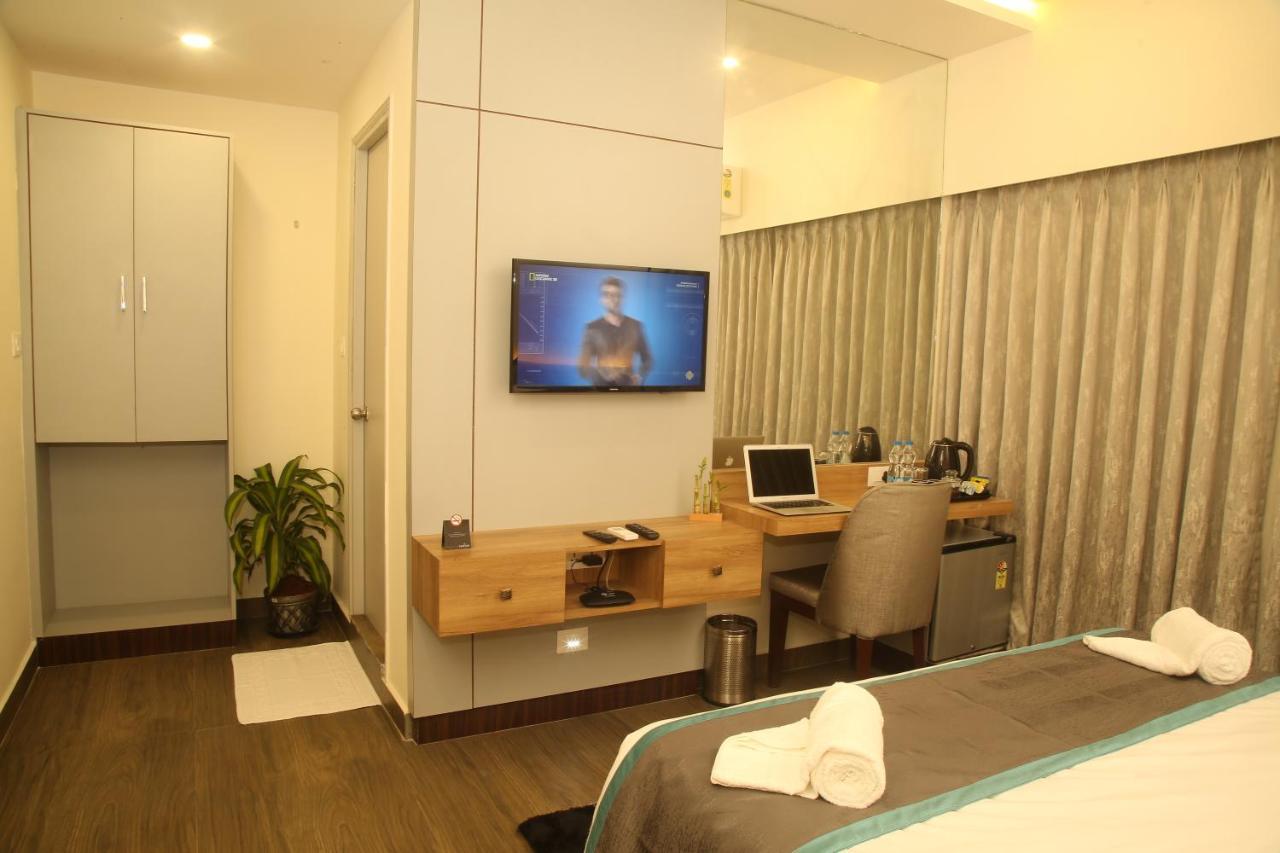 Vijayawāda Park Iris Hotels, Bharathi Nagar מראה חיצוני תמונה