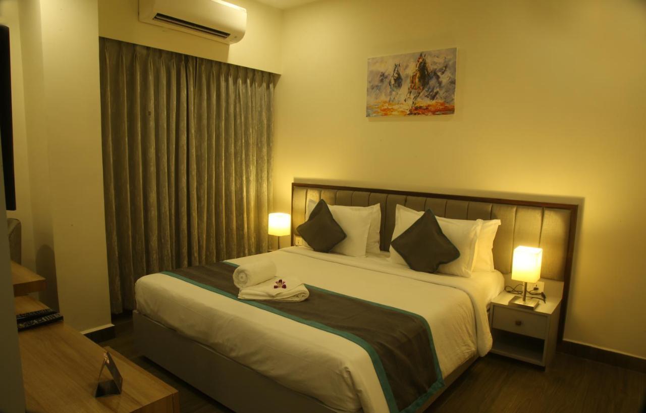 Vijayawāda Park Iris Hotels, Bharathi Nagar מראה חיצוני תמונה