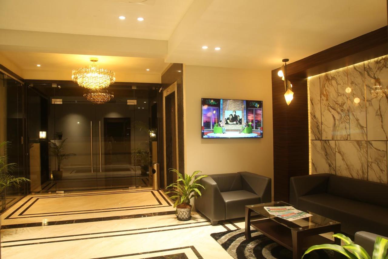 Vijayawāda Park Iris Hotels, Bharathi Nagar מראה חיצוני תמונה